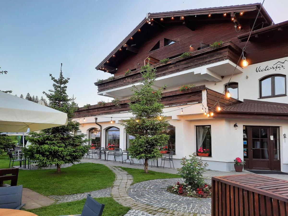 Pensiune & Restaurant Victoria Păltiniş Esterno foto