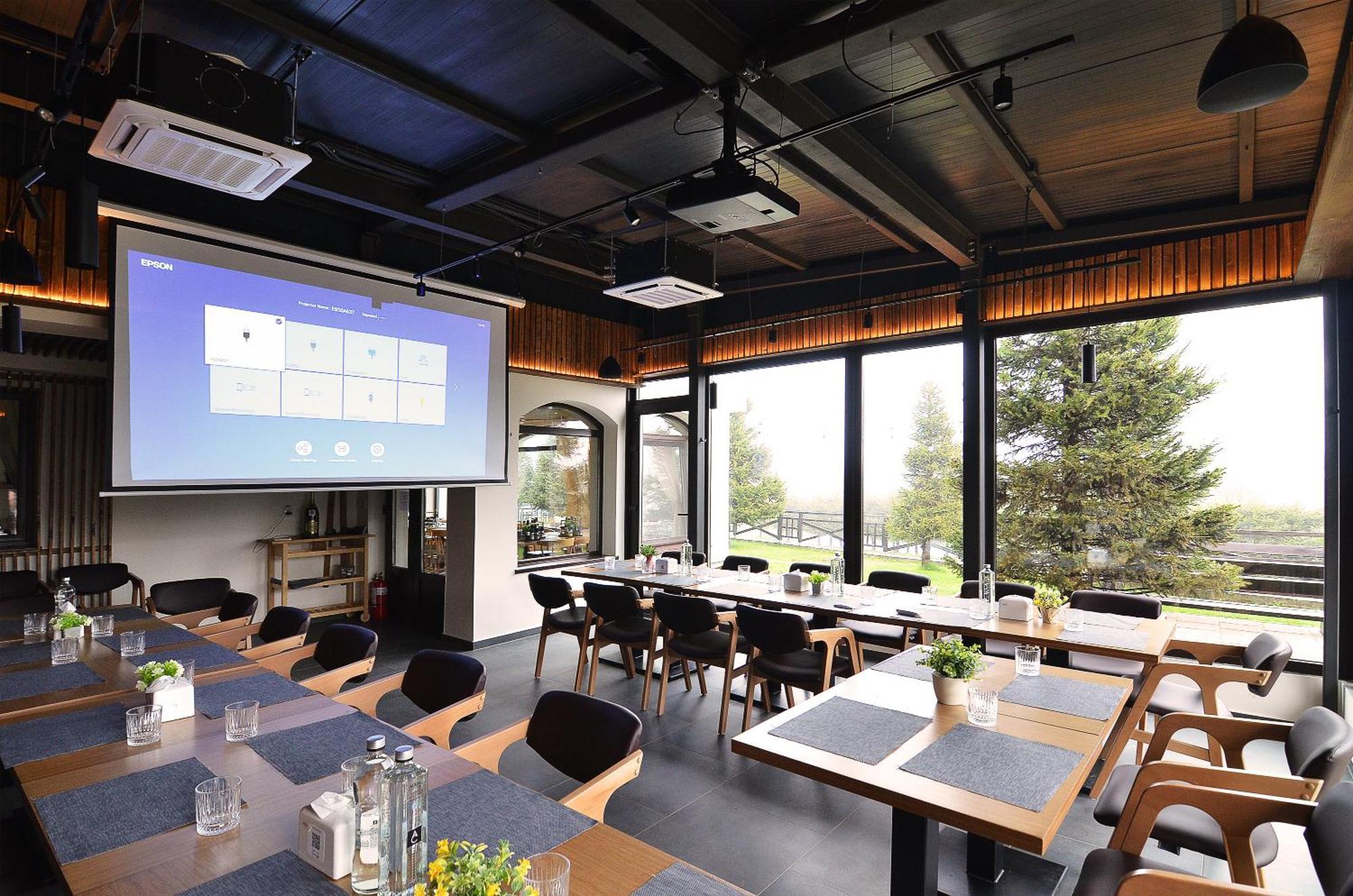 Pensiune & Restaurant Victoria Păltiniş Esterno foto